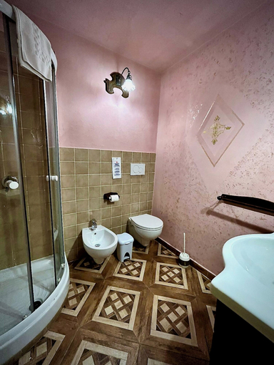 Bathroom 3, Gredo Antica Dimora, Massa Carrara