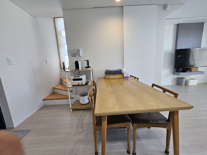 Dining Room 11