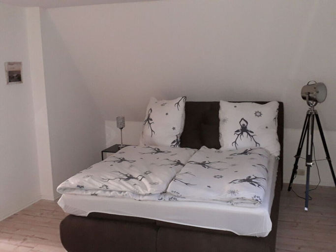 Bedroom 4, Country House Country Idyll With Garden, Aurich
