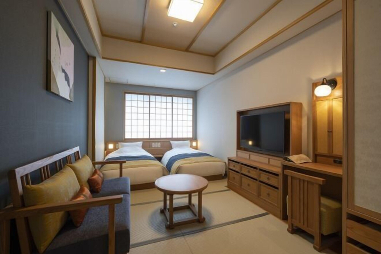 Bedroom 13