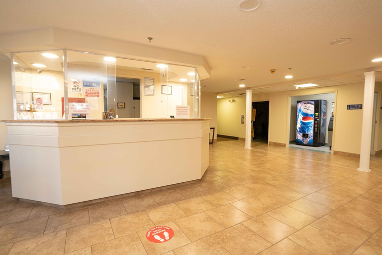 Others 5, Regency Inn & Suites DFW, Tarrant