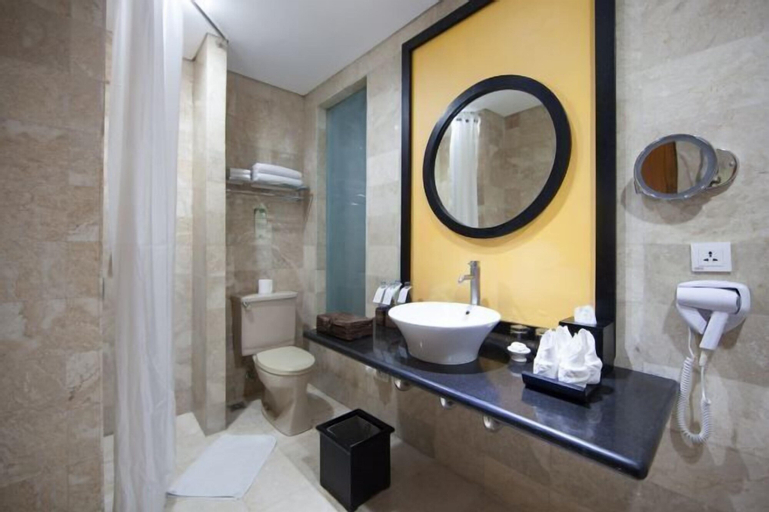 Bathroom 7