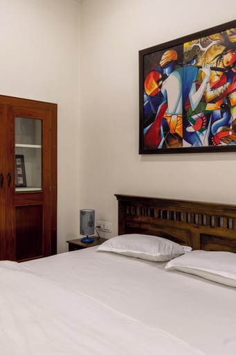 Bedroom 3, Heart Of The City By Rashmi, Jaipur