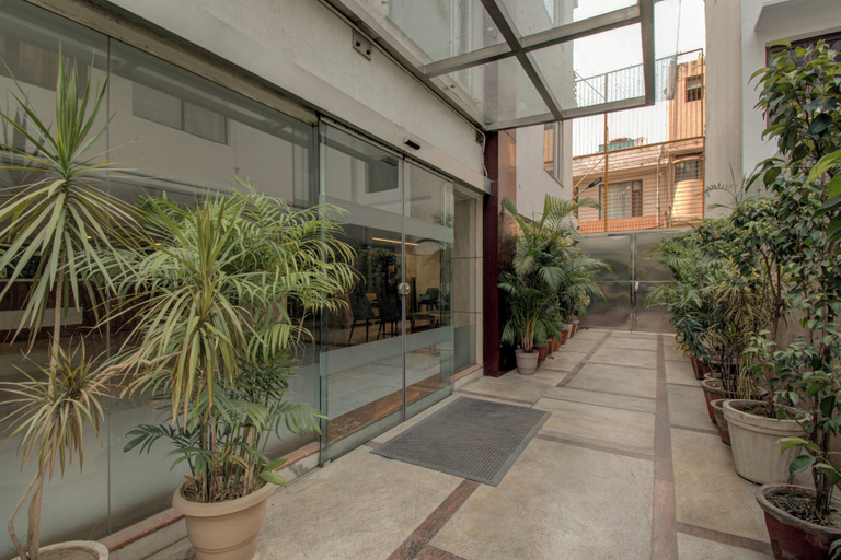 Exterior & Views, Iris Park Hotel, Delhi