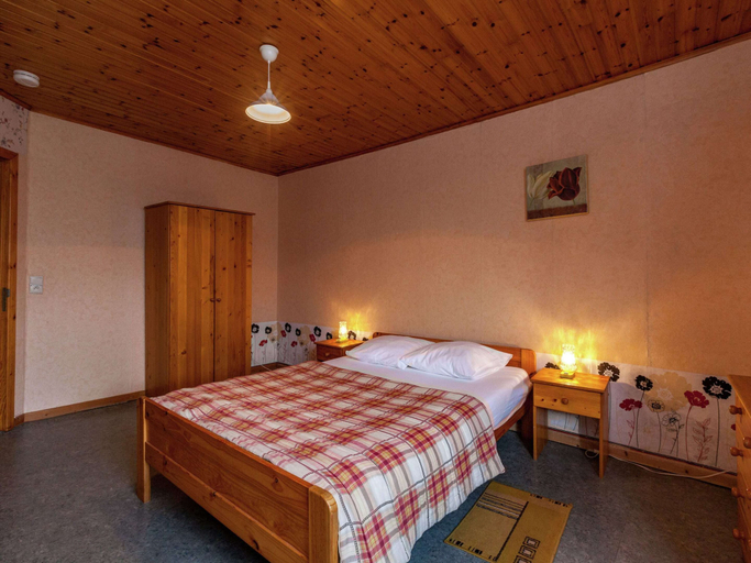 Bedroom 3, Holiday home in Bastogne with garden, Luxembourg