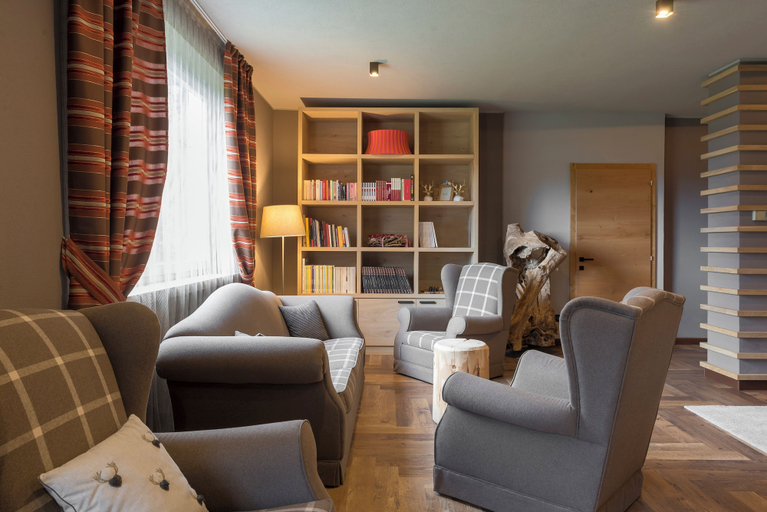 Others 4, X Alp Hotel, Trento