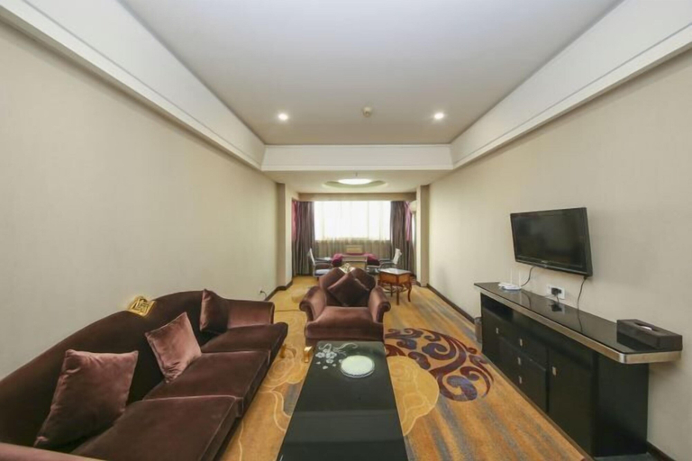 Others 5, Kaizhou International Club, Puyang