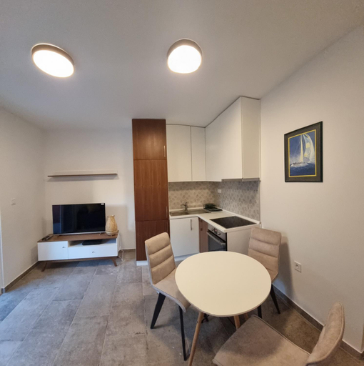 Others 4, Old town Apartments