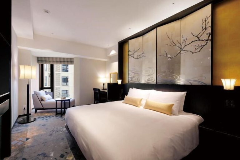 Bedroom 26