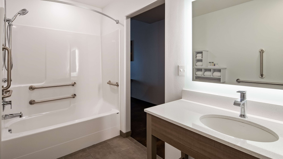 Bathroom 4, The Forge Hotel, BW Signature Collection, Deer Lodge