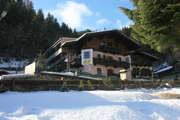 Apartment Landhaus Buchner, Zell am See