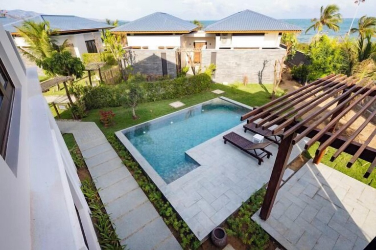 Swimming Pool 4