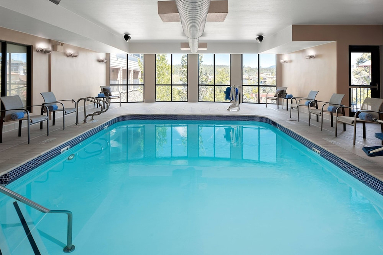 Sport & Beauty, Courtyard by Marriott Flagstaff, Coconino