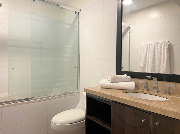Bathroom, Redibuk - Luxury duplex 1BR Miraflores, Lima