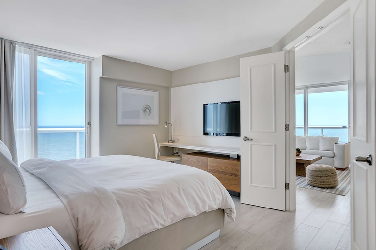Bedroom 3, Beach House Fort Lauderdale, a Hilton Resort, Broward
