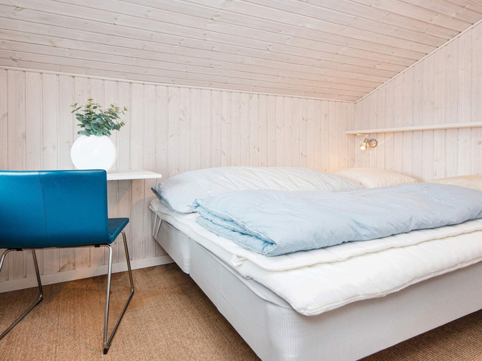 Bedroom 2, 6 Person Holiday Home in Borkop, Vejle
