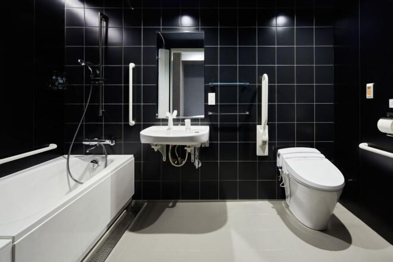 Bathroom 3