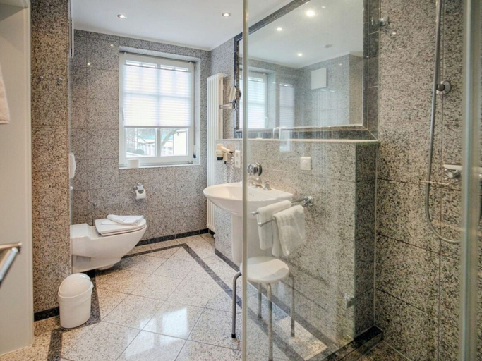 Bathroom 3, Comfort Flat With 1 Bedroom and Terrace 102, Vorpommern-Rügen