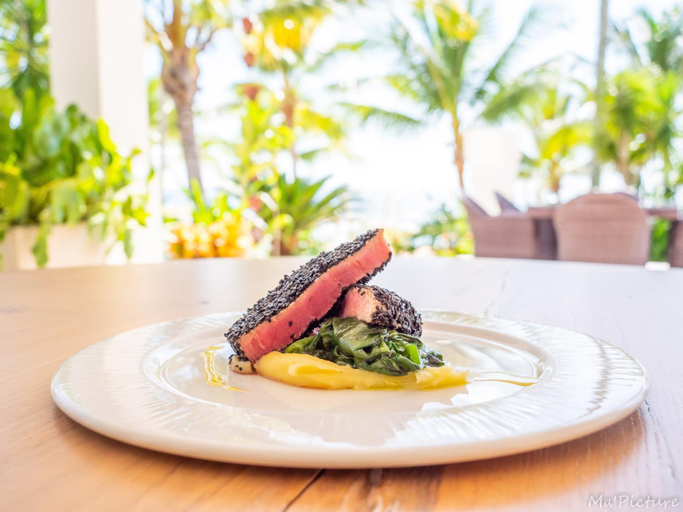 Food & Drinks 3, TRACADERO Beach Club & Holidays Rentals, San Rafael del Yuma