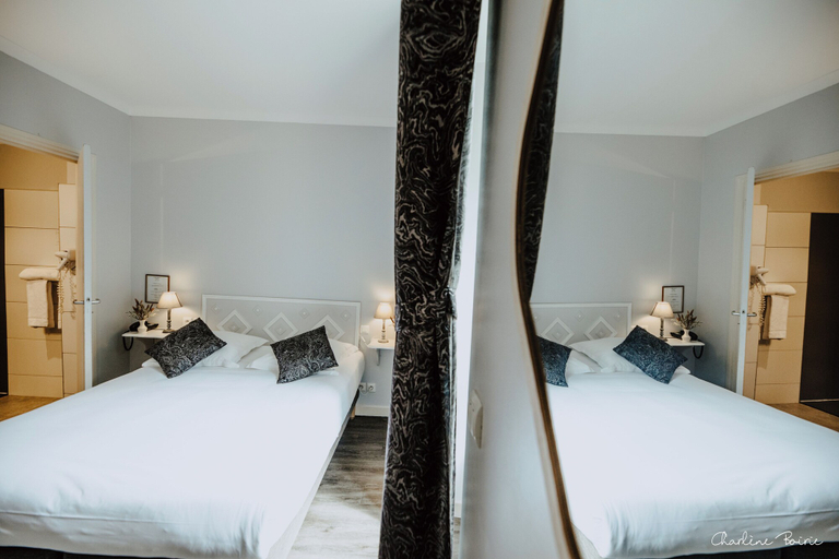 Bedroom 4, Grand Hôtel des Bains, Ardèche
