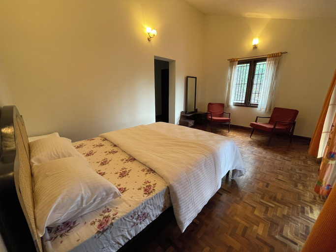 Bedroom 2, Nashika Villa by evaddo stays, Dindigul