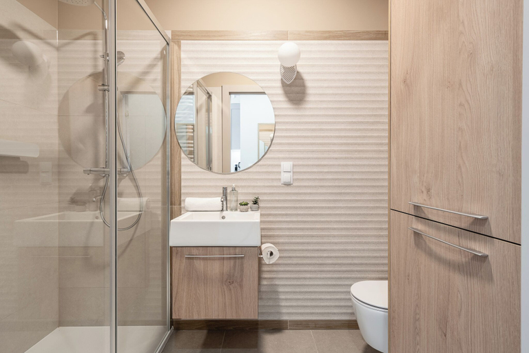 Bathroom 3, RentPlanet Kępa Mieszczańska, Środa Śląska