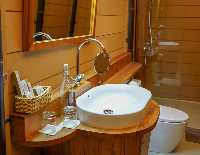 Bathroom 3