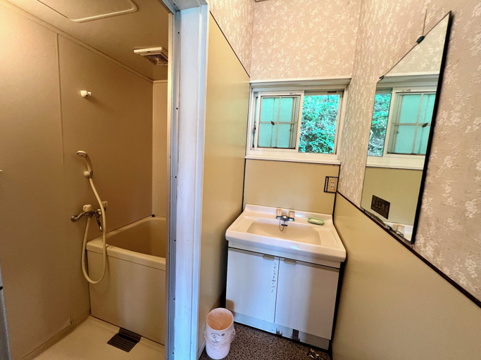 Bathroom 4, Rental cottage Santorope, Kyōtango