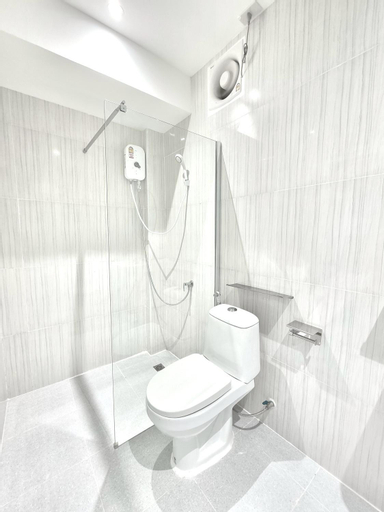 Bathroom 5