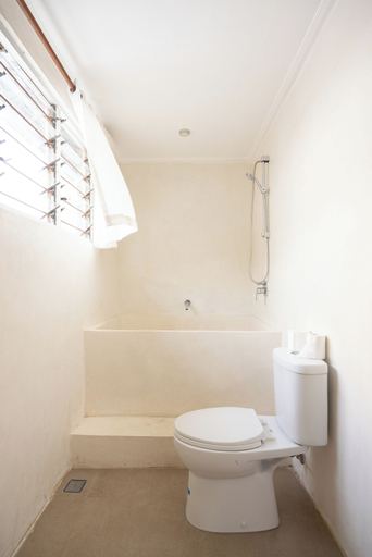 Bathroom 3, Villa Selamat, Badung