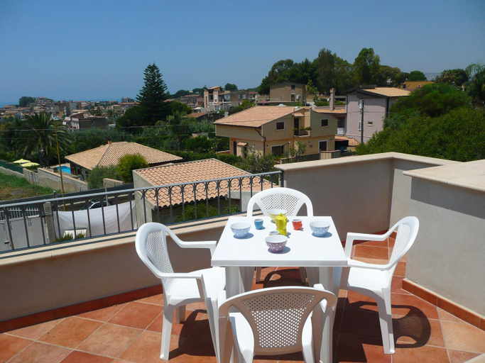 Others 3, Le Ninfee, Agrigento