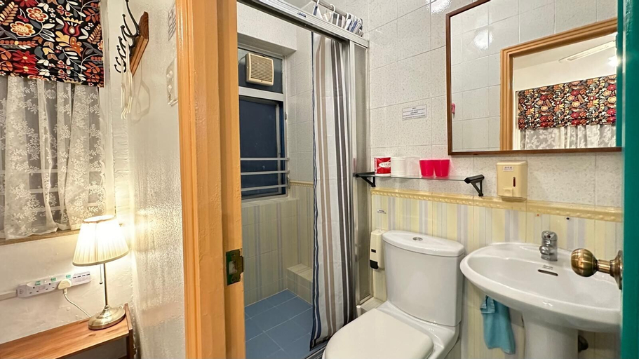 Bathroom 3