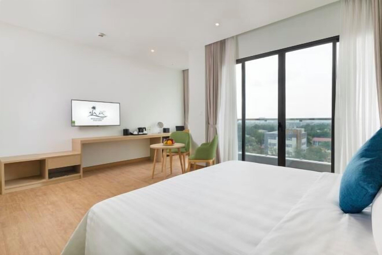 Bedroom 8