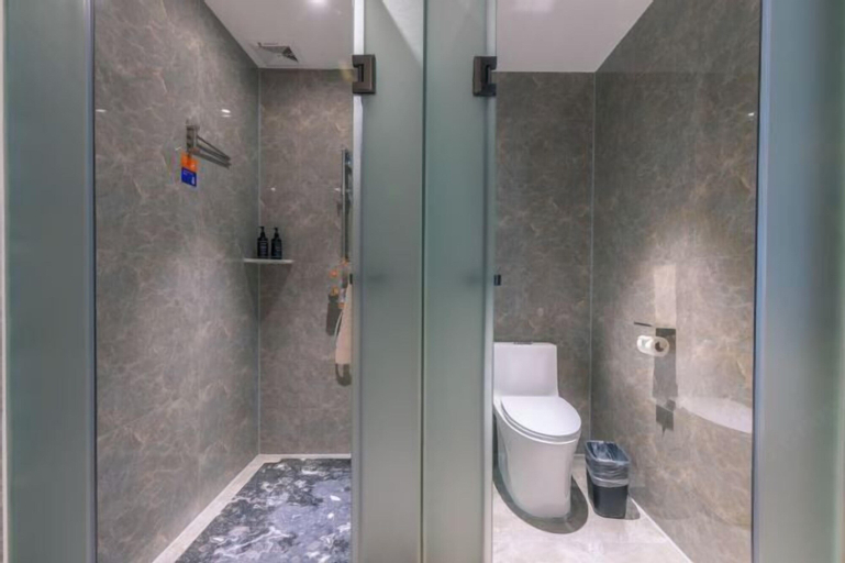 Bedroom 2, Astor Hotel (Yulin Jiangbin Road), Yulin