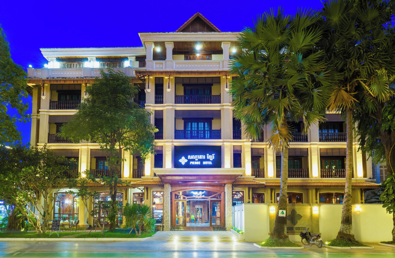 Pierre Hotel, Siem Reab