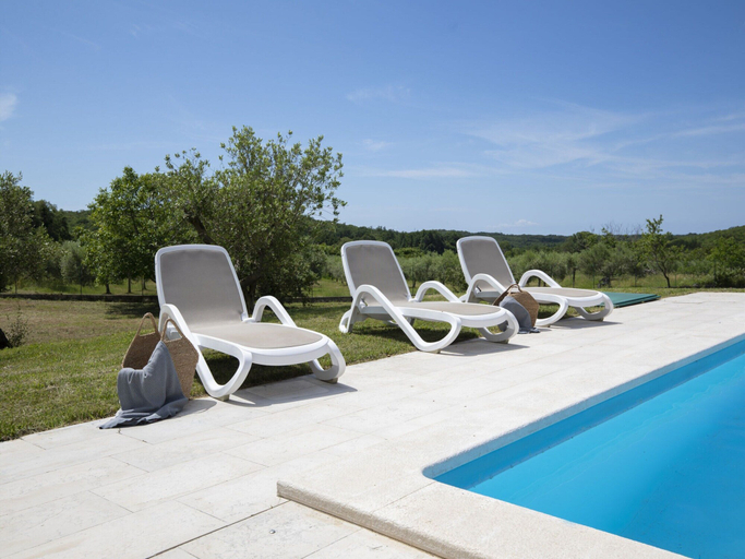 Sport & Beauty 4, Villa in Sorici With Private Pool, Kanfanar