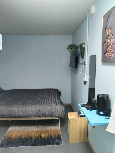 Bedroom 30