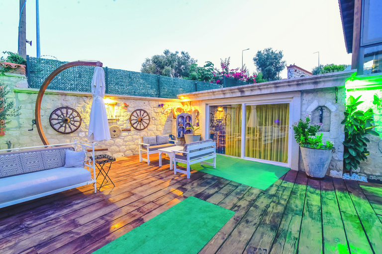 Exterior & Views 2, Rüzgar Gülü Otel, Çeşme