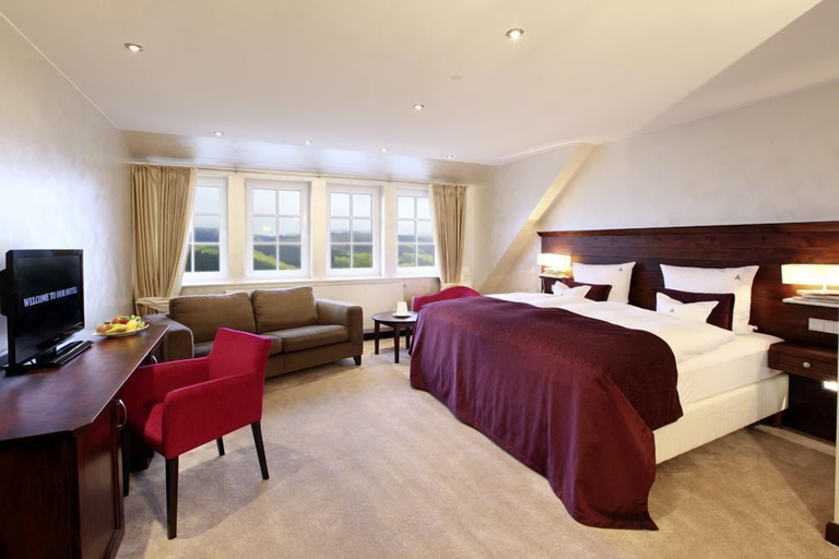 Bedroom 3, Hotel Waldhaus Ohlenbach, Hochsauerlandkreis