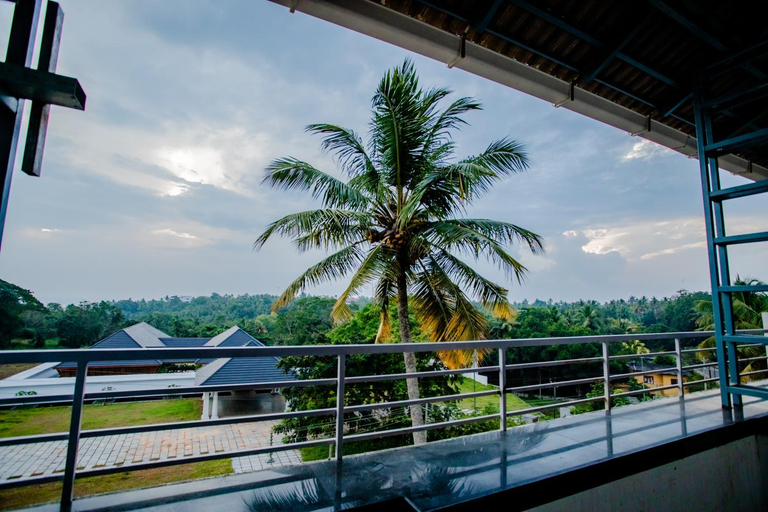 Others 4, Cliff Way Apartments, Thiruvananthapuram