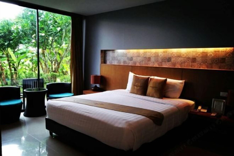 Bedroom 13