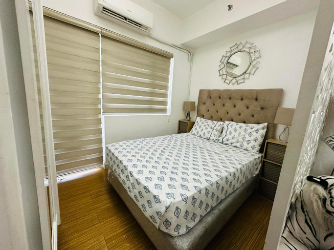 Taguig 1 bedroom with Balcony Netflix Near Bgc Mc kinley, Taguig