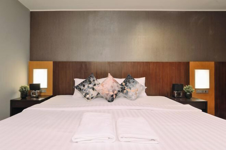 Bedroom 8