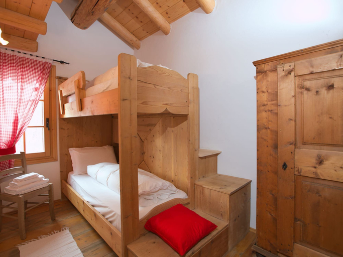 Bedroom 3, Alpine Cottage with Sauna, Trento