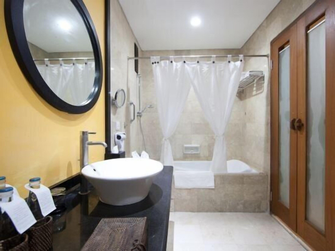 Bathroom 6