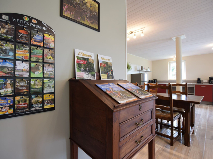 Food & Drinks, Superb villa with a large garden, Luxembourg