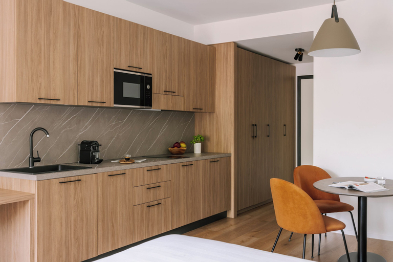 Dining Room 28