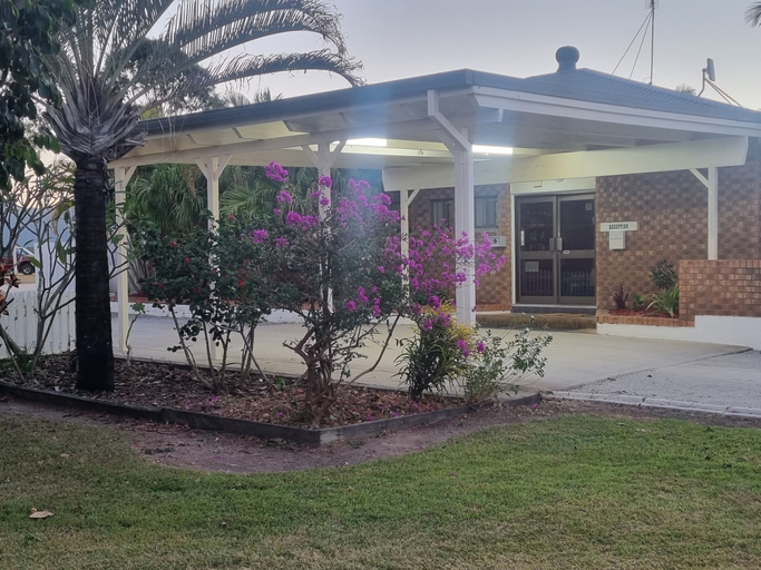 Exterior & Views 2, Koorawatha Homestead Motel, Miriam Vale