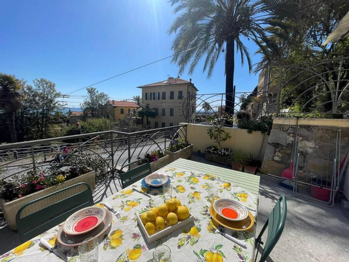 Food & Drinks 4, Casa Visconti, Bordighera, vista mare, Imperia