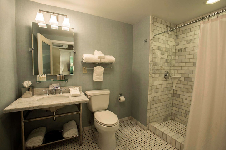 Bathroom 4, The Elms Hotel Spa, Kansas City
